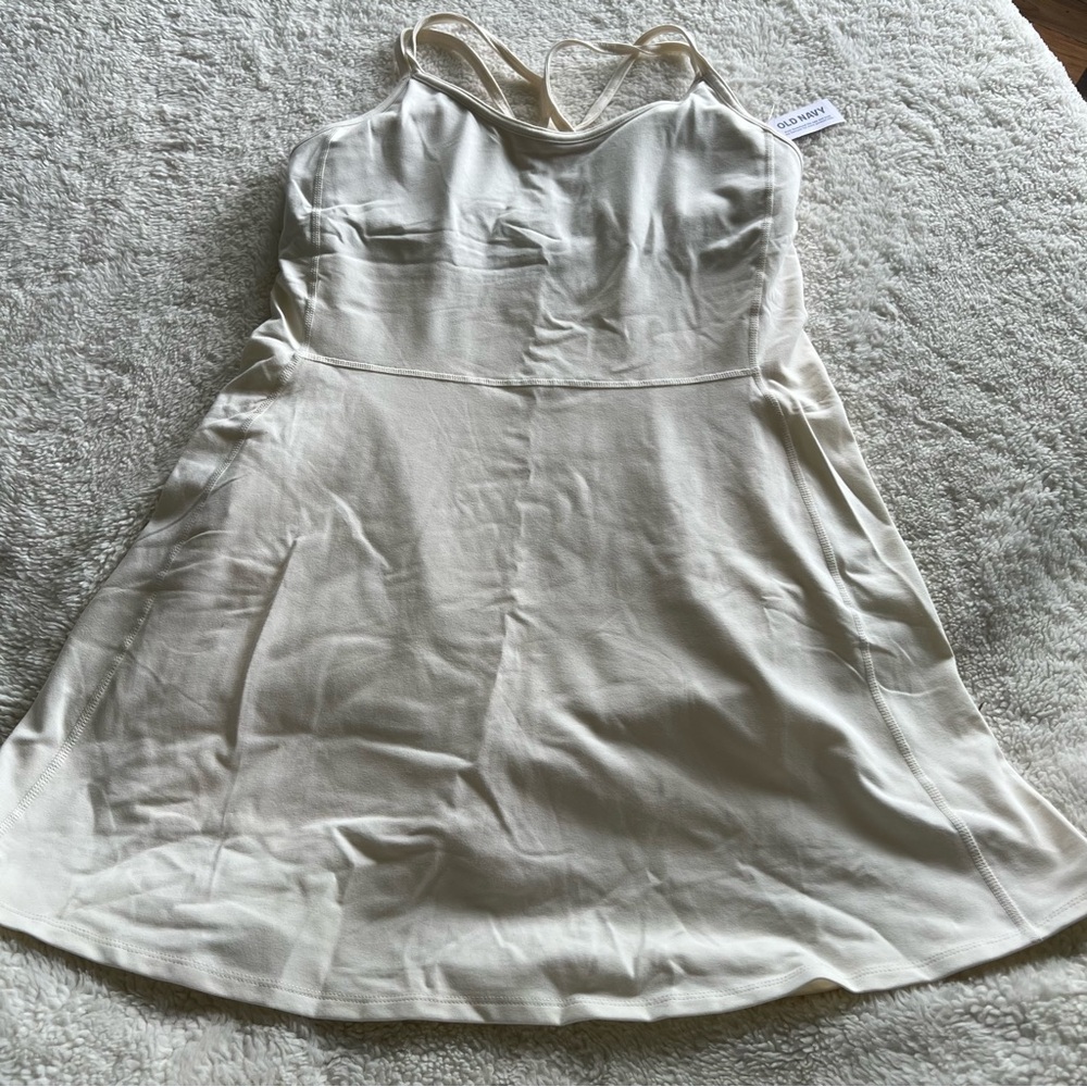 ON active dress